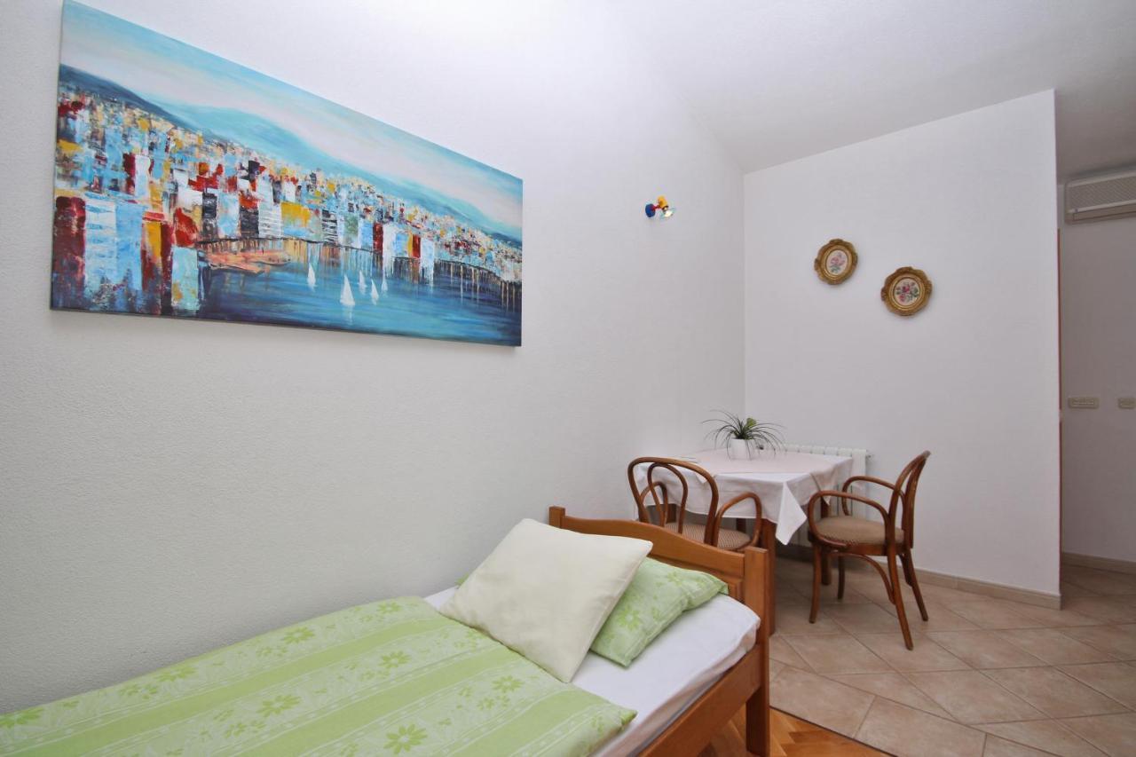 Adria Brela Apartments Luaran gambar
