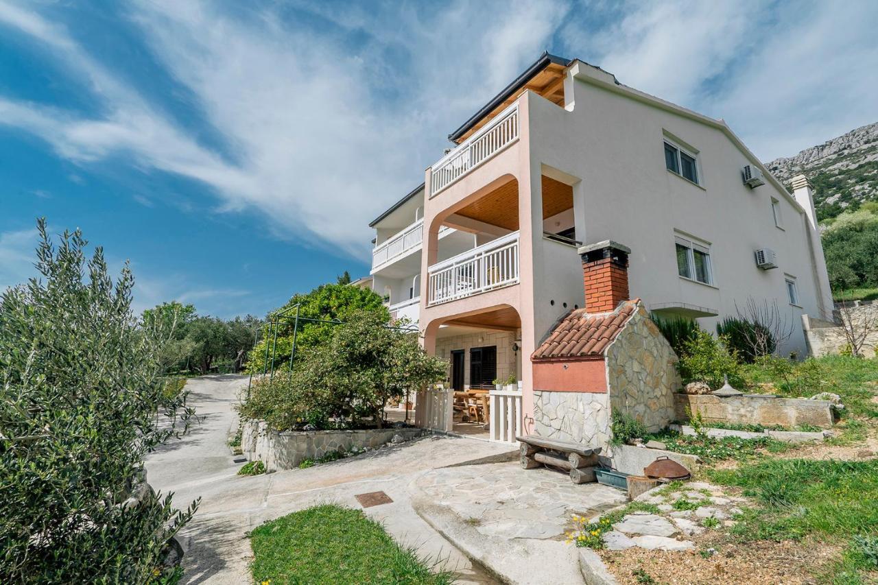 Adria Brela Apartments Luaran gambar